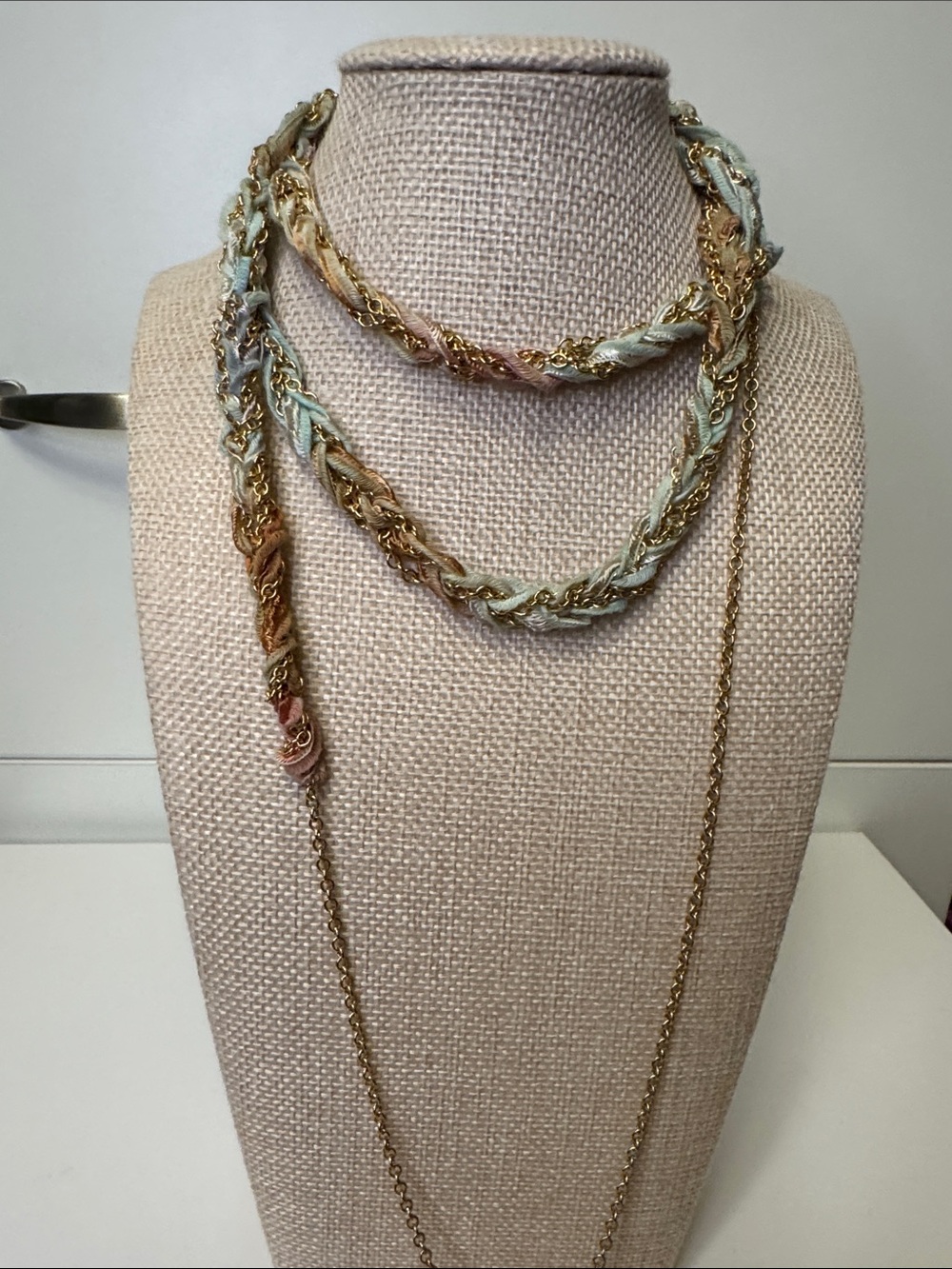 Elegant Multicolor Braided Chain Necklace - Gold, Mint & Rose